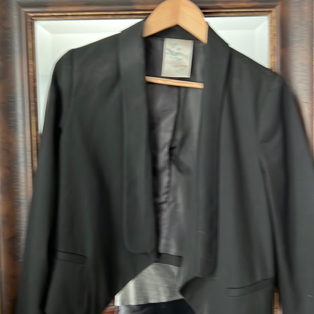 Cute black blazer.